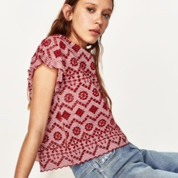Zara Tops - Zara striped eyelet top